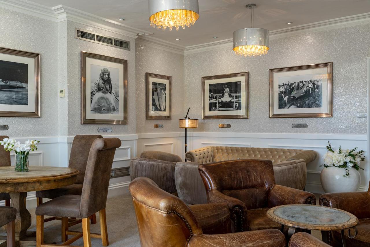 Lakes Hotel & Spa Bowness-on-Windermere Dış mekan fotoğraf The interior of the club
